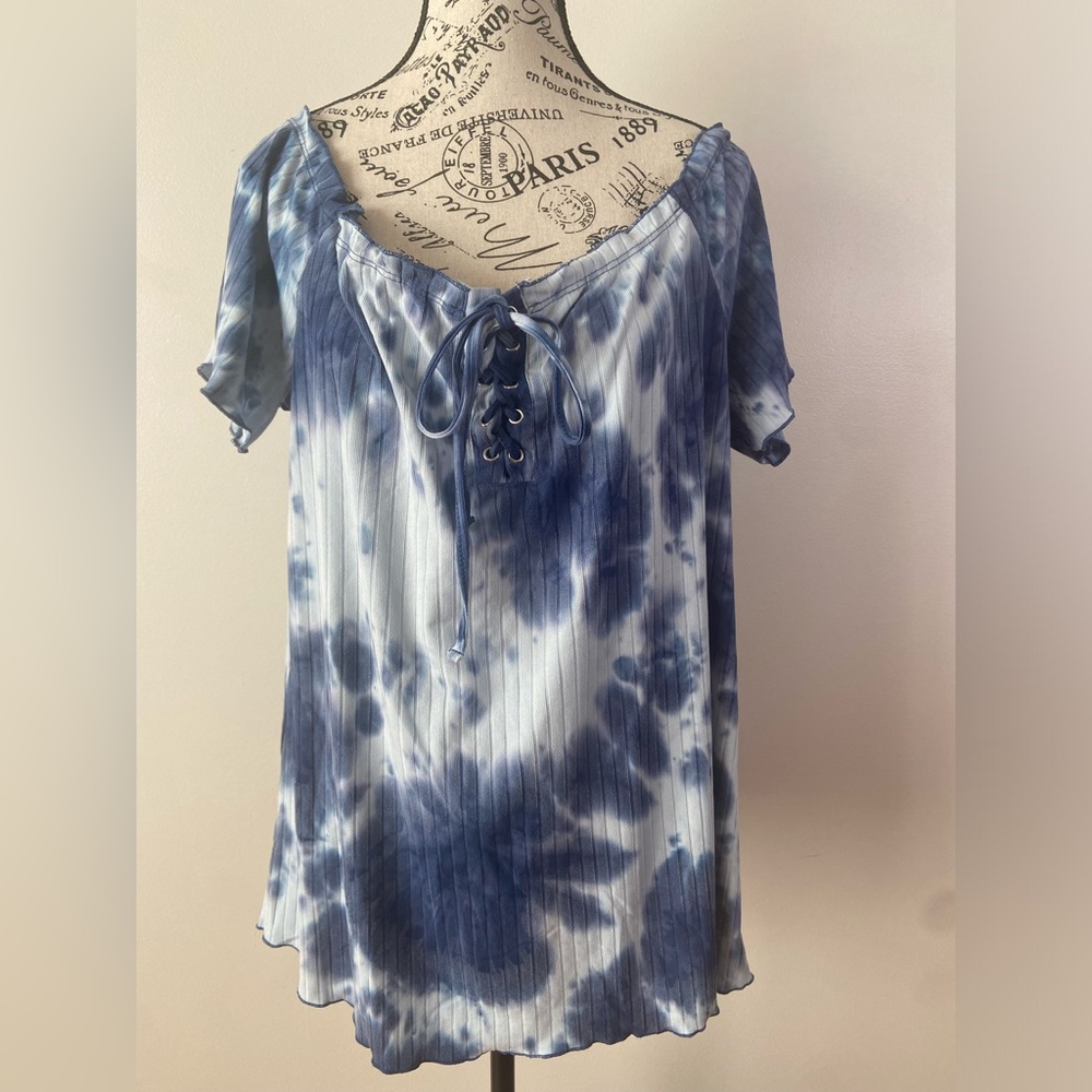 Rue+ Woman’s plus size 3X tie dye shirt